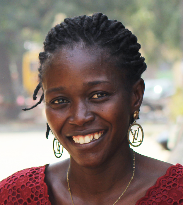 Image of Elizabeth, a Bible translator on the Contemporary Wolof project